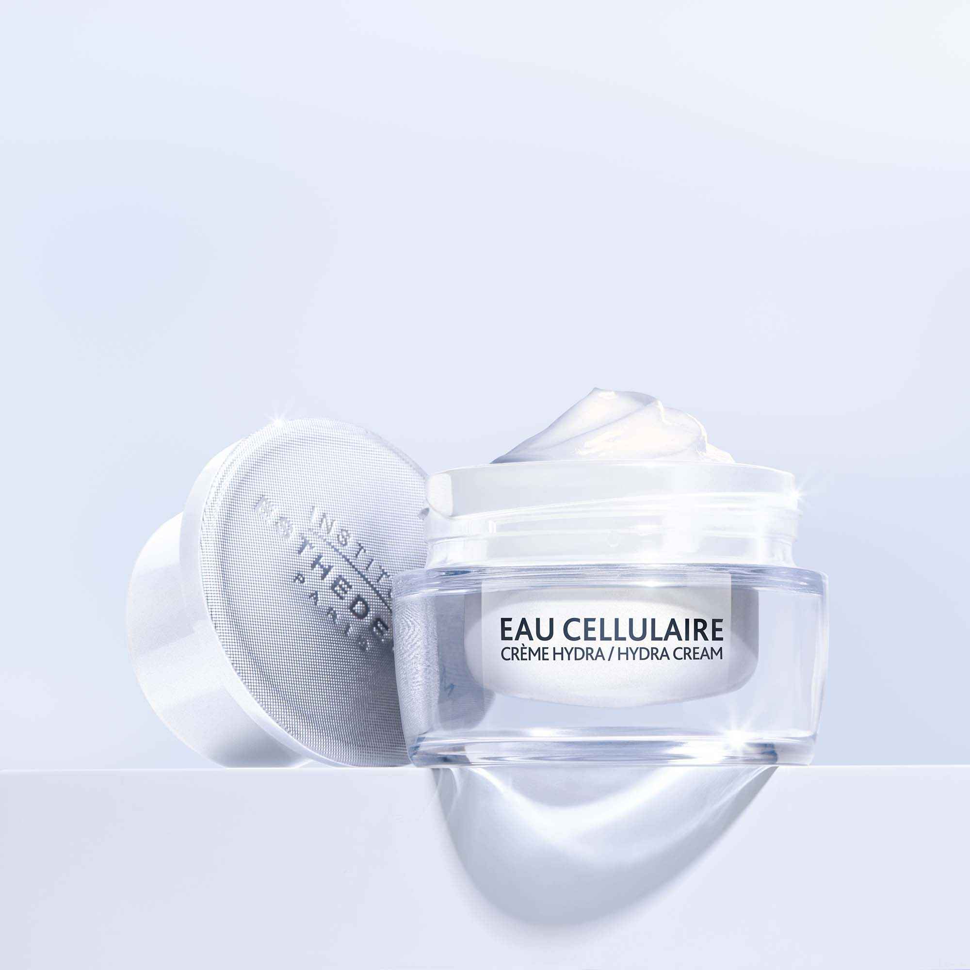 creme-hydra-repulpante-eau-cellulaire-esthederm-esthetique-amelie-laforme-trois-rivieres